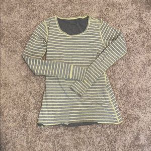 Lululemon reversible long sleeved shirt